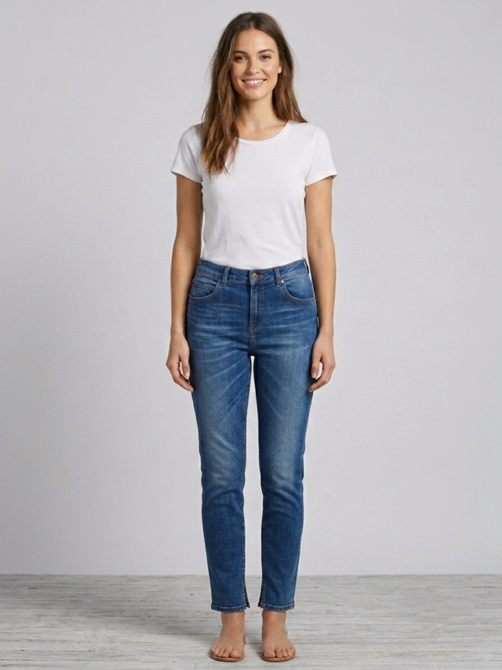 (+) People Fatima Italian Luxury Star Pocket Jeans NWT 29
